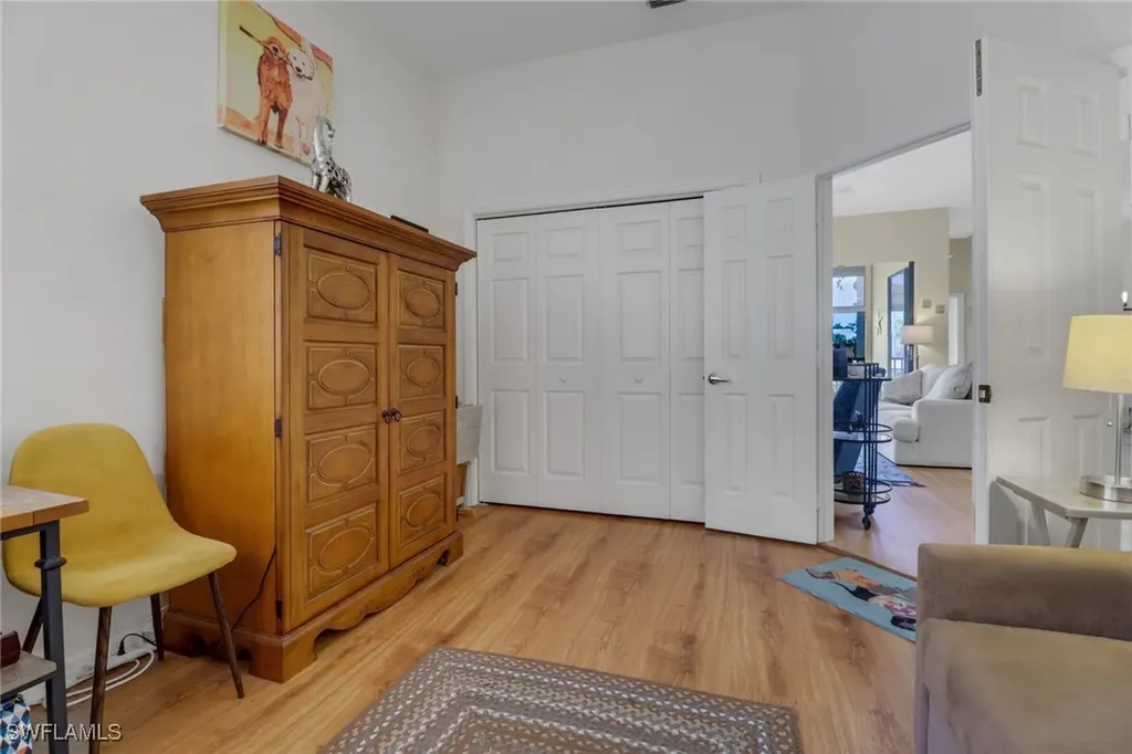 184 Vintage Circle Naples FL 34119