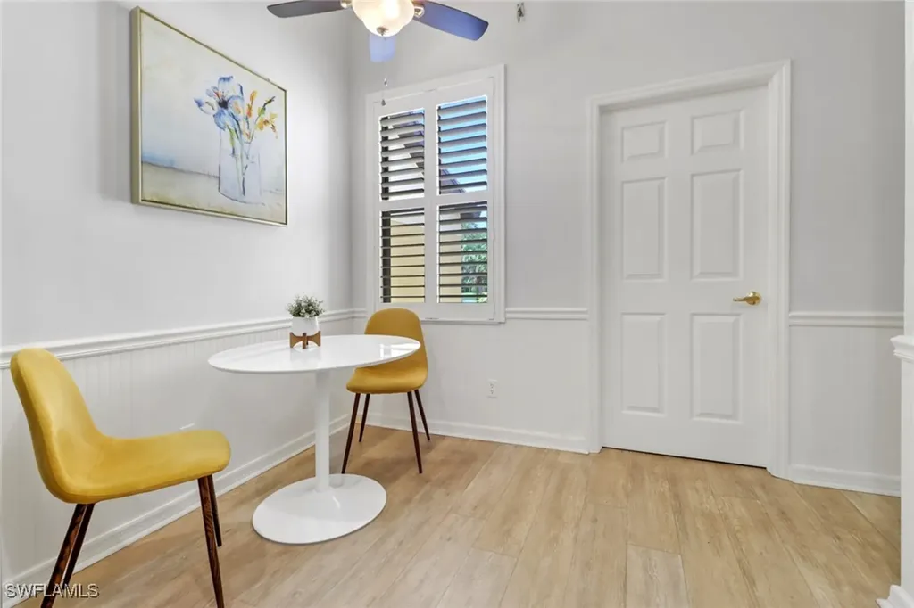 184 Vintage Circle Naples FL 34119