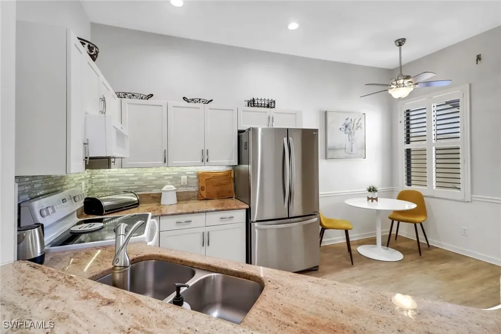 184 Vintage Circle Naples FL 34119