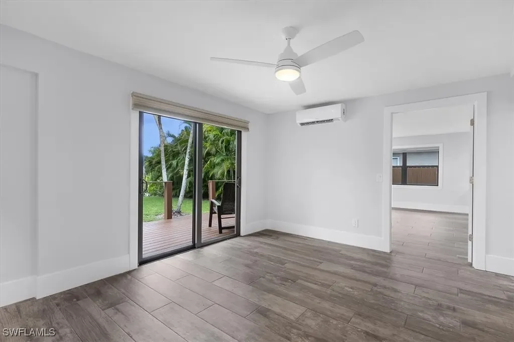 3240 Collee Court Naples FL 34112