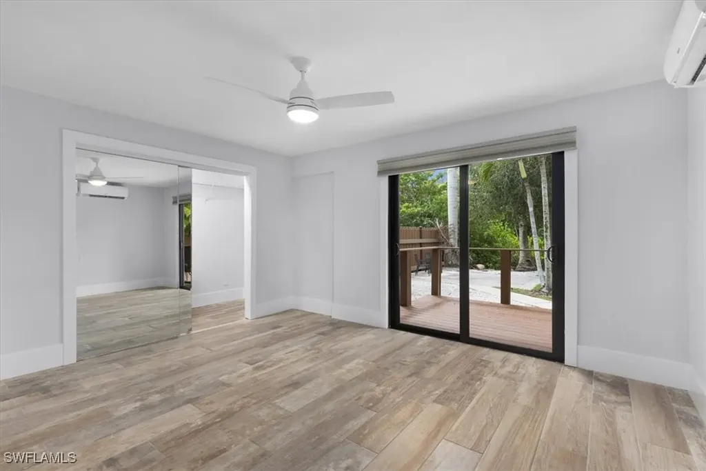 3240 Collee Court Naples FL 34112