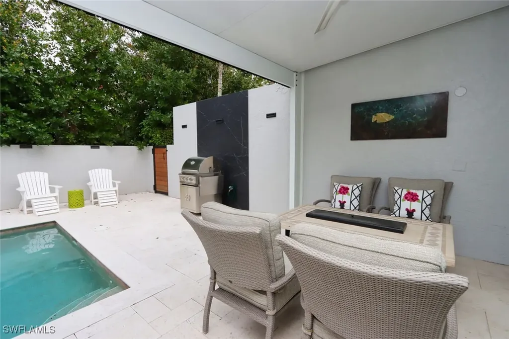 1165 4th Street S Naples FL 34102