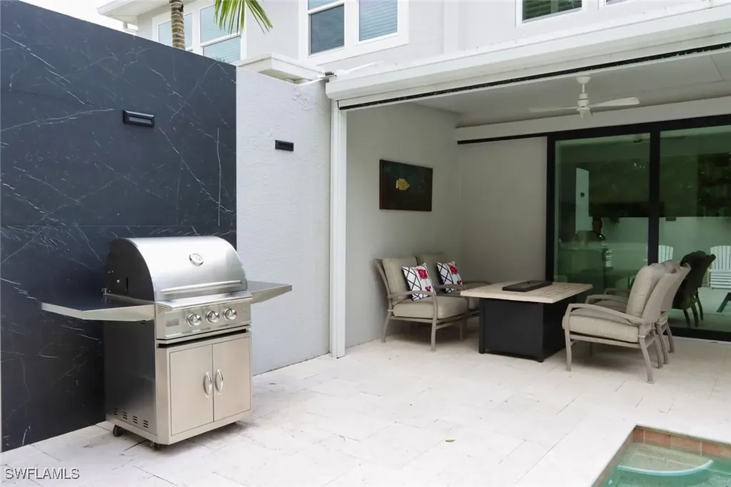 1165 4th Street S Naples FL 34102