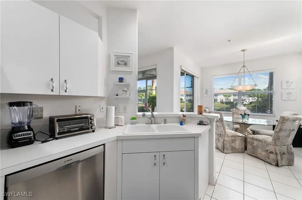 800 Carrick Bend Circle Naples FL 34110