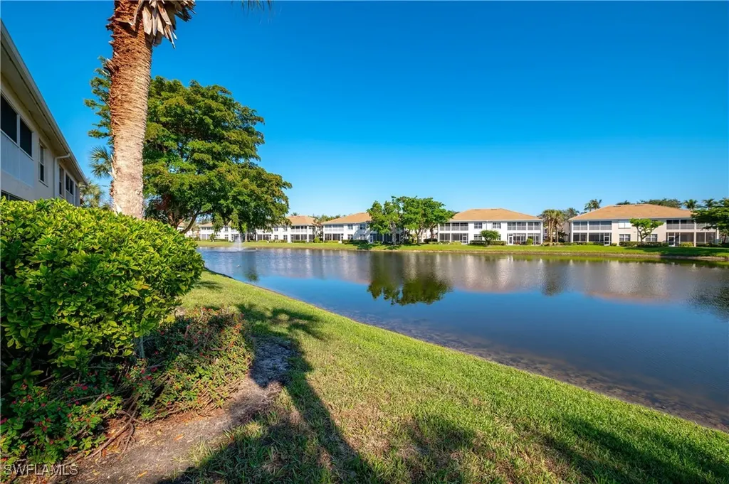 800 Carrick Bend Circle Naples FL 34110