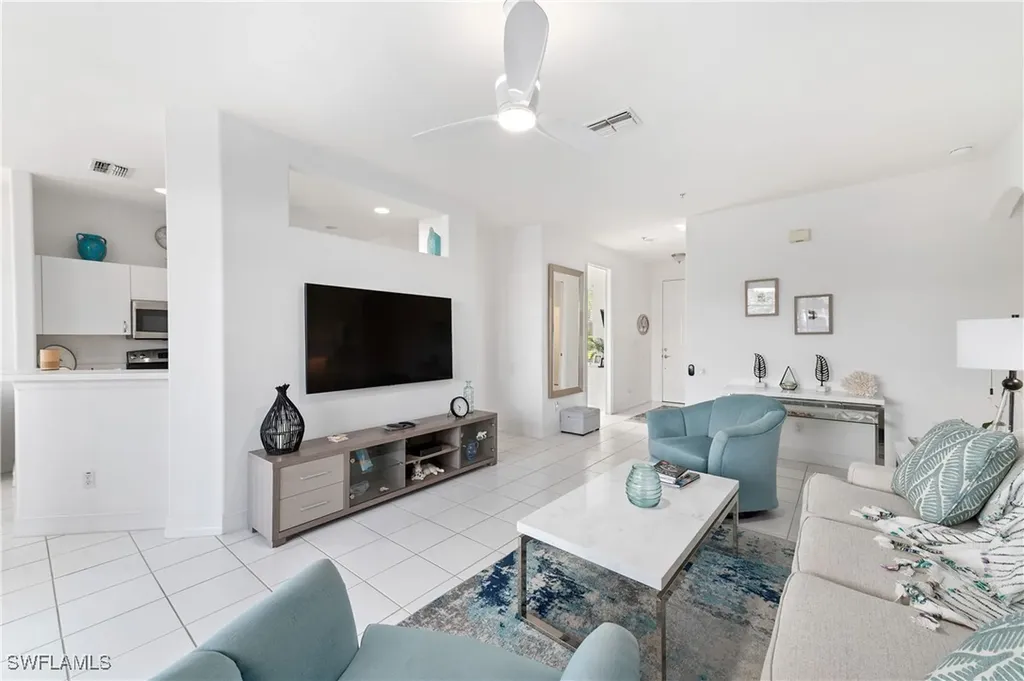 800 Carrick Bend Circle Naples FL 34110