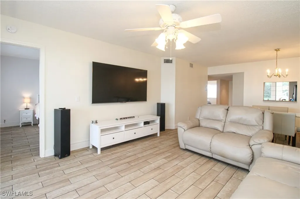 7794 Emerald Circle Naples FL 34109