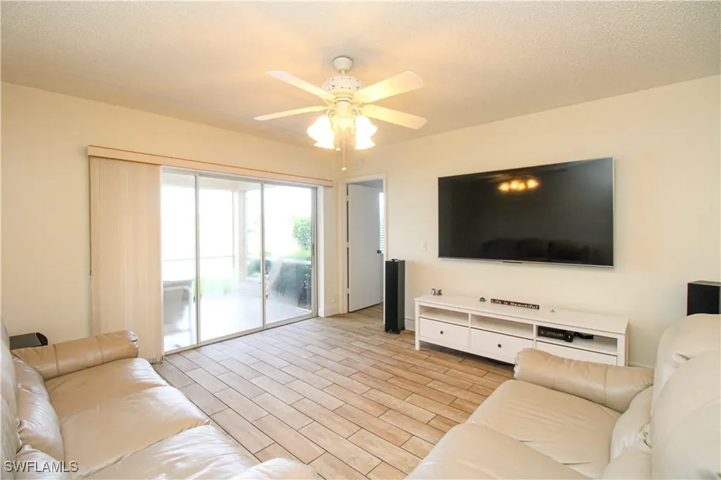 7794 Emerald Circle Naples FL 34109