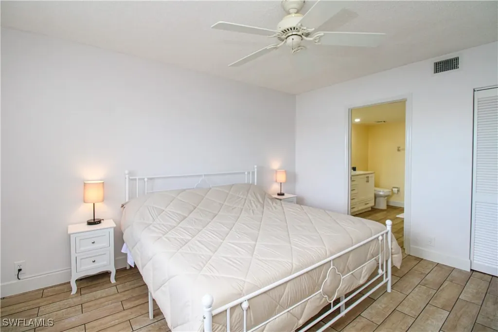7794 Emerald Circle Naples FL 34109