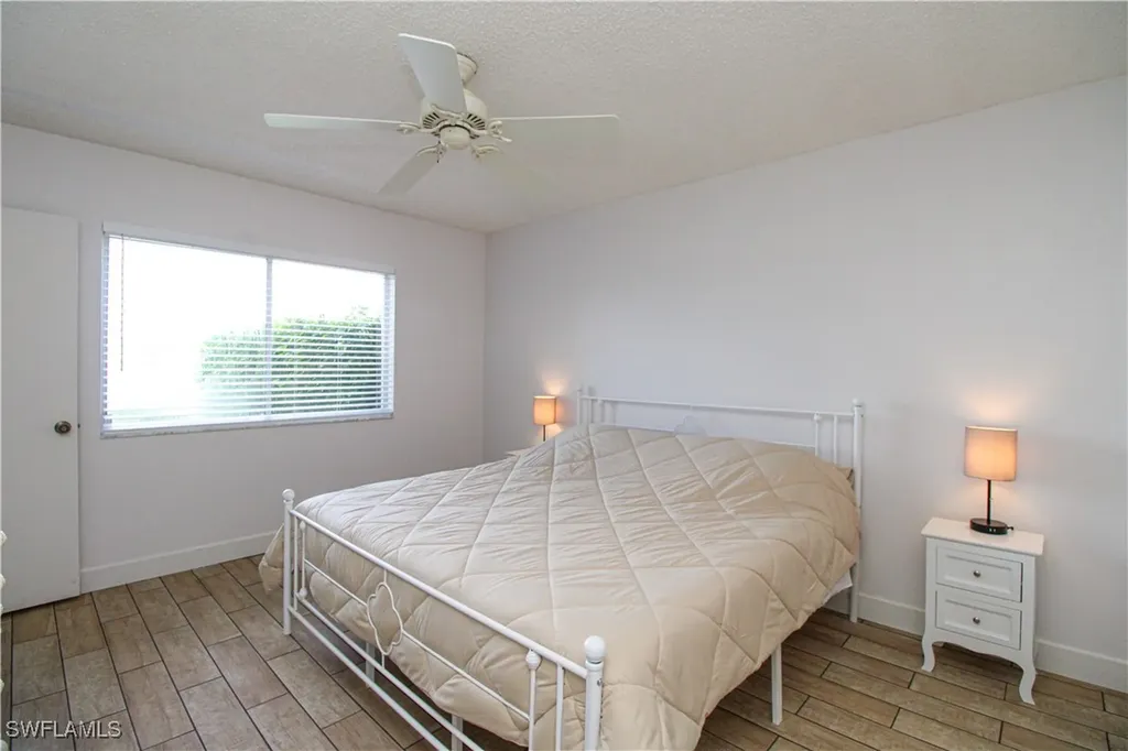 7794 Emerald Circle Naples FL 34109