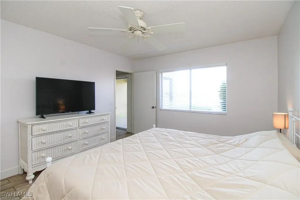 7794 Emerald Circle Naples FL 34109