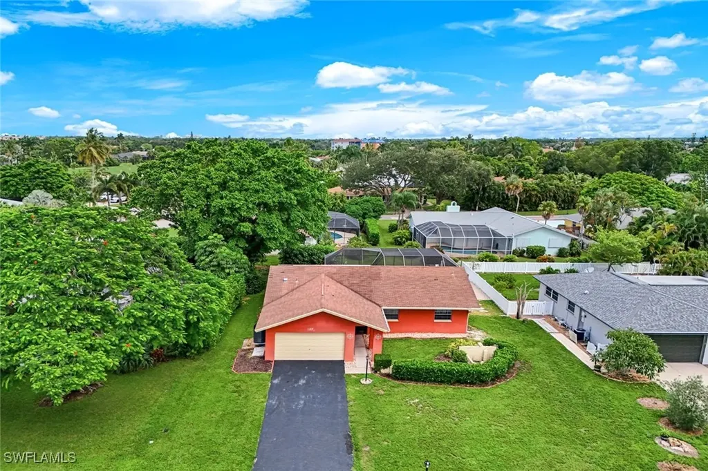 133 Briarcliff Lane Naples FL 34113
