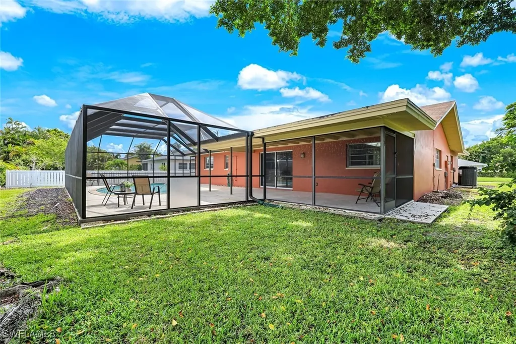 133 Briarcliff Lane Naples FL 34113