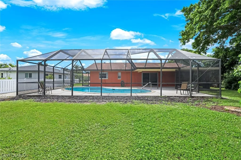133 Briarcliff Lane Naples FL 34113