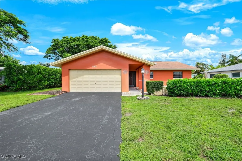133 Briarcliff Lane Naples FL 34113