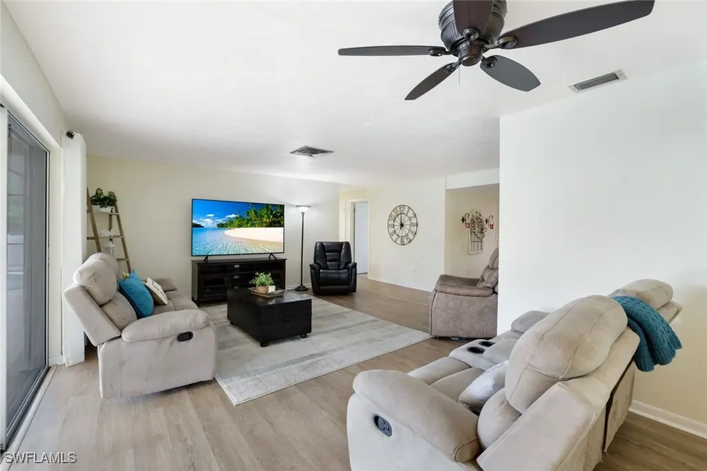133 Briarcliff Lane Naples FL 34113