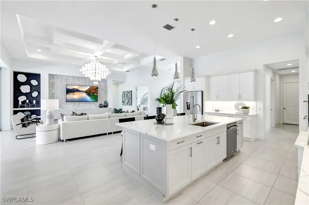 8912 Nevis Way Naples FL 34112