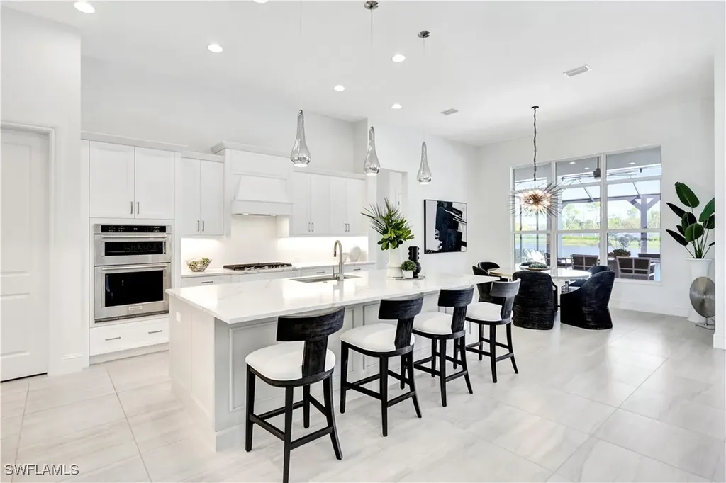 8912 Nevis Way Naples FL 34112