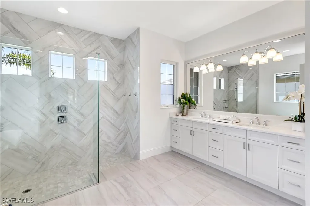 8912 Nevis Way Naples FL 34112