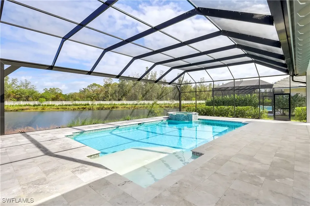 8912 Nevis Way Naples FL 34112