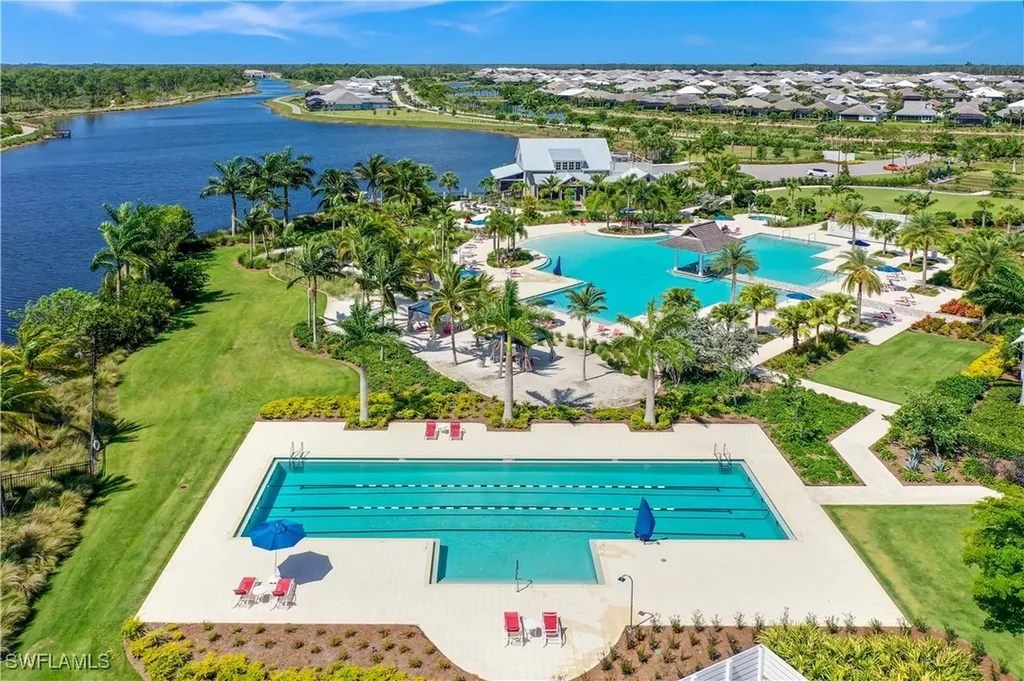 8912 Nevis Way Naples FL 34112