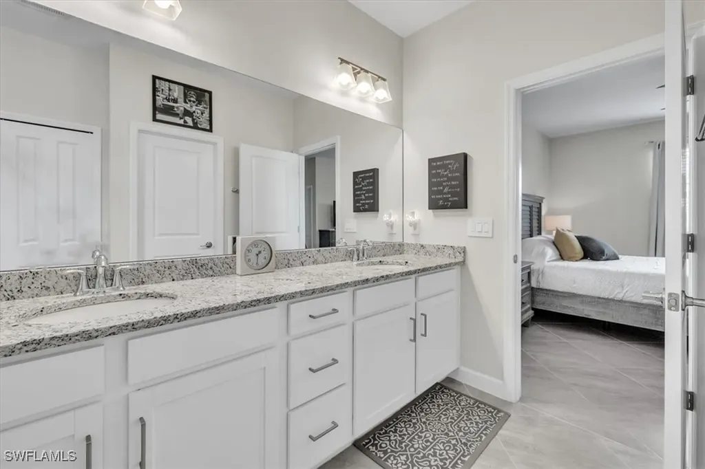 3101 E Windsor Drive Alva FL 33920