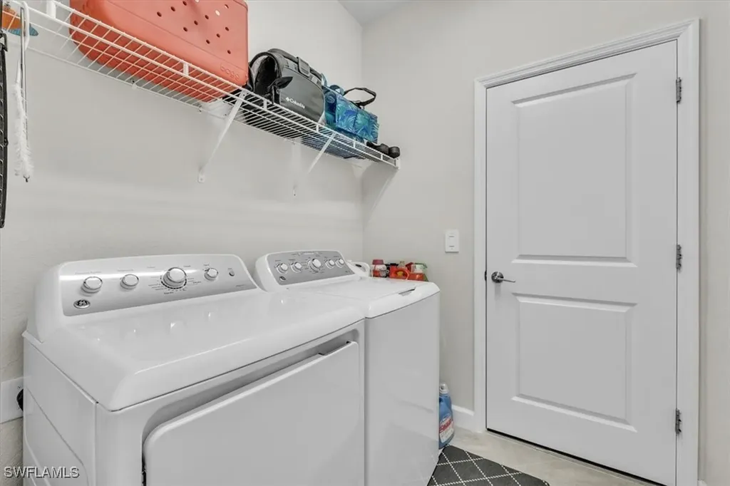 3101 E Windsor Drive Alva FL 33920