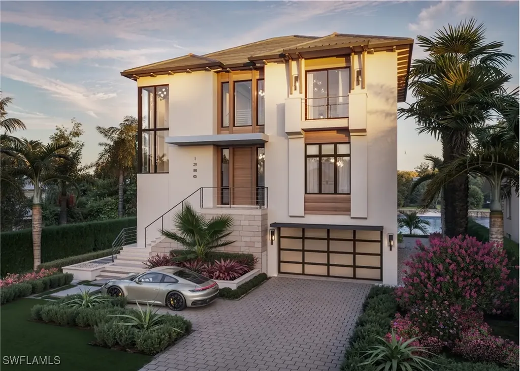 Naples FL, 1286 Belaire Court