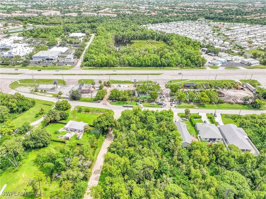 20190 Trailside Drive Estero FL 33928