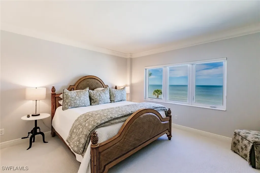2885 Gulf Shore Boulevard N Naples FL 34103