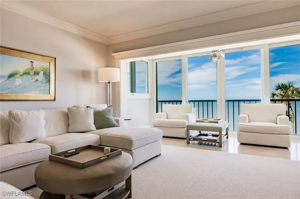 2885 Gulf Shore Boulevard N Naples FL 34103