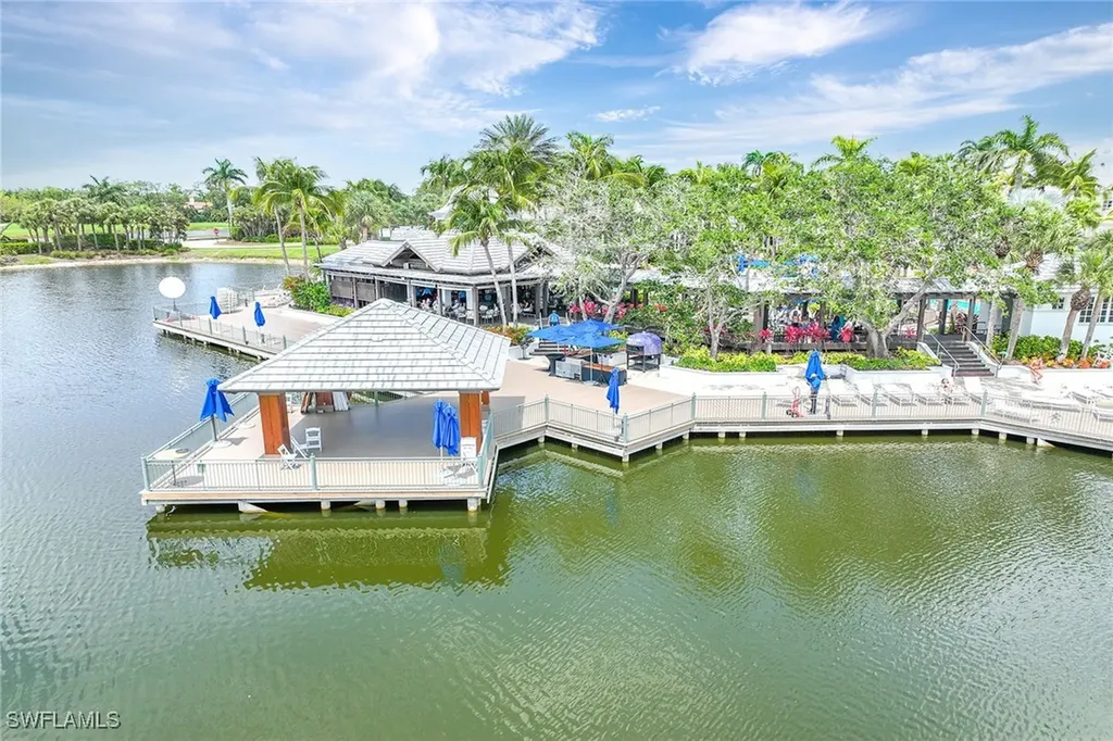 3975 Deer Crossing Court Naples FL 34114