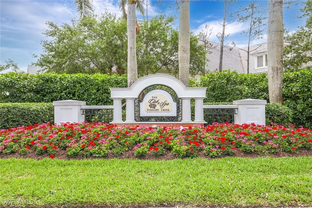 3975 Deer Crossing Court Naples FL 34114