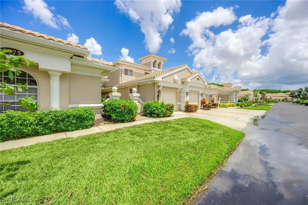 3975 Deer Crossing Court Naples FL 34114