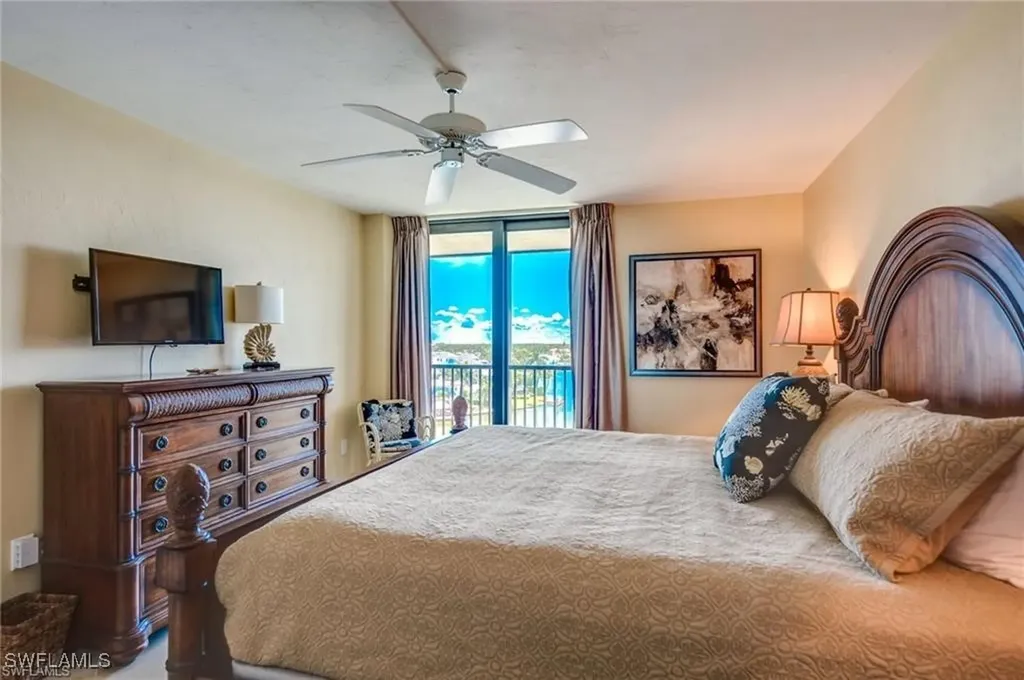 10420 Gulf Shore Drive Naples FL 34108