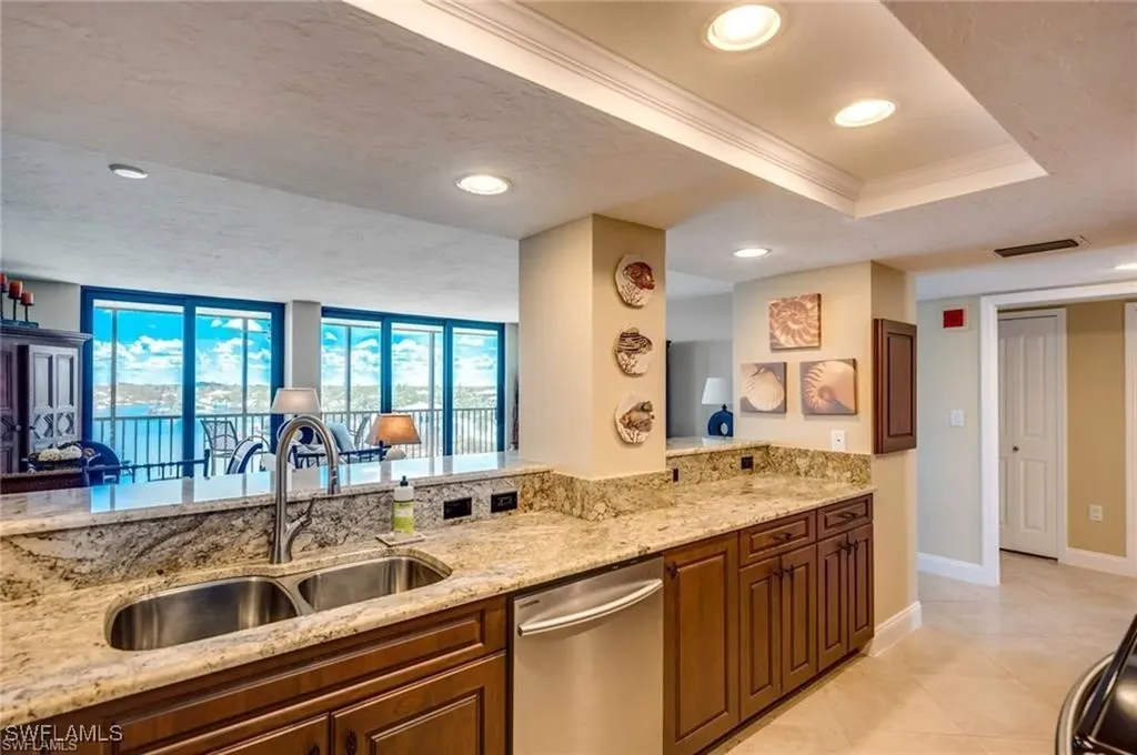 10420 Gulf Shore Drive Naples FL 34108