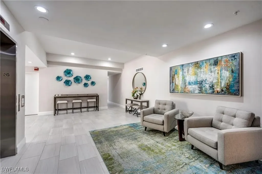 10420 Gulf Shore Drive Naples FL 34108