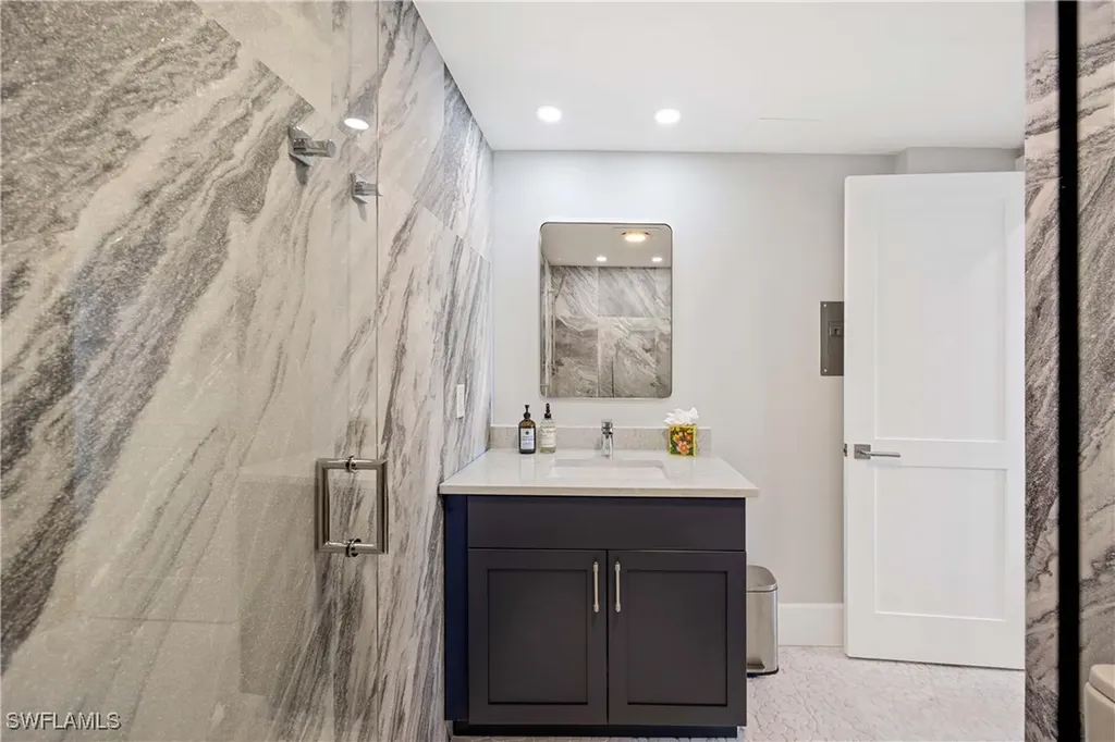 10420 Gulf Shore Drive Naples FL 34108