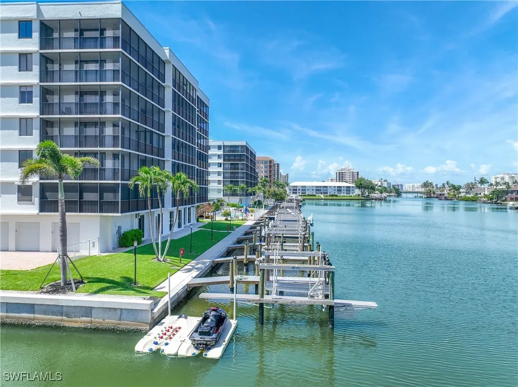 10420 Gulf Shore Drive Naples FL 34108