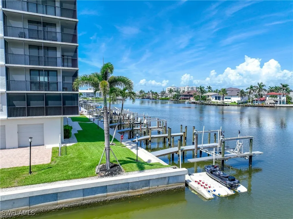 10420 Gulf Shore Drive Naples FL 34108