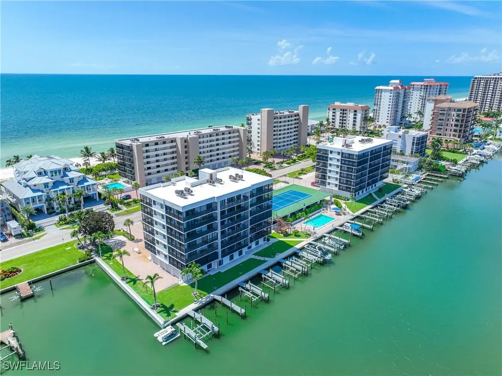 10420 Gulf Shore Drive Naples FL 34108