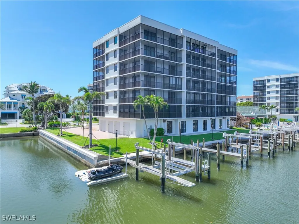 10420 Gulf Shore Drive Naples FL 34108