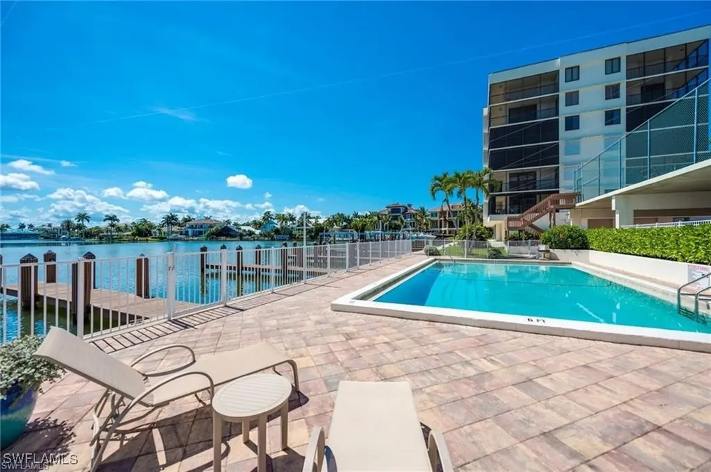 10420 Gulf Shore Drive Naples FL 34108