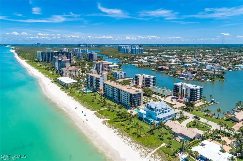 10420 Gulf Shore Drive Naples FL 34108