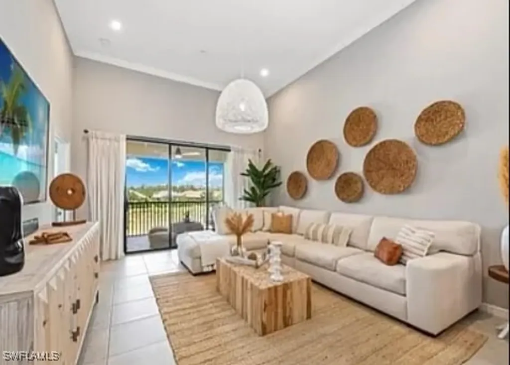 9397 Pocida Court Naples FL 34119