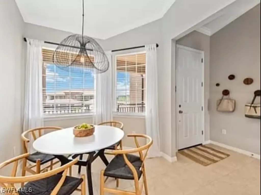9397 Pocida Court Naples FL 34119