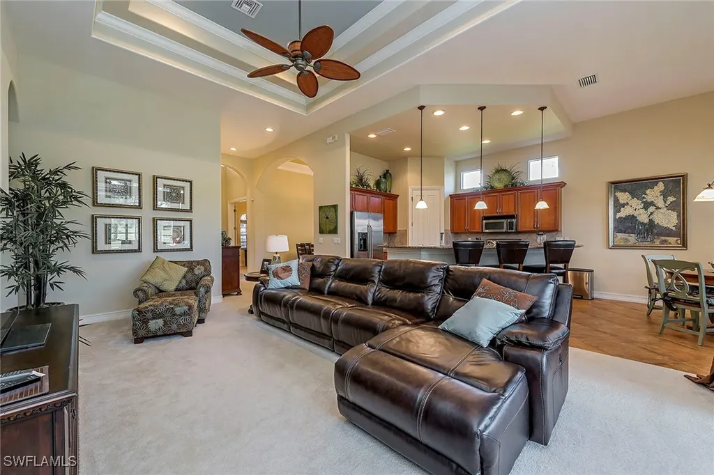 7812 Valencia Court Naples FL 34113