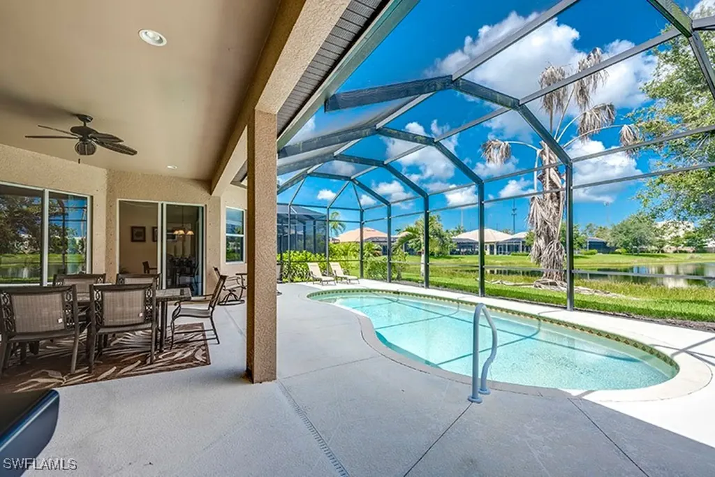 6101 Dogleg Drive Naples FL 34113