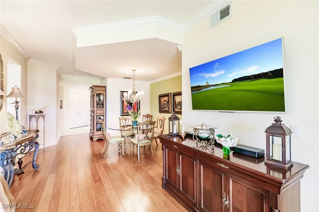 3910 Deer Crossing Court Naples FL 34114