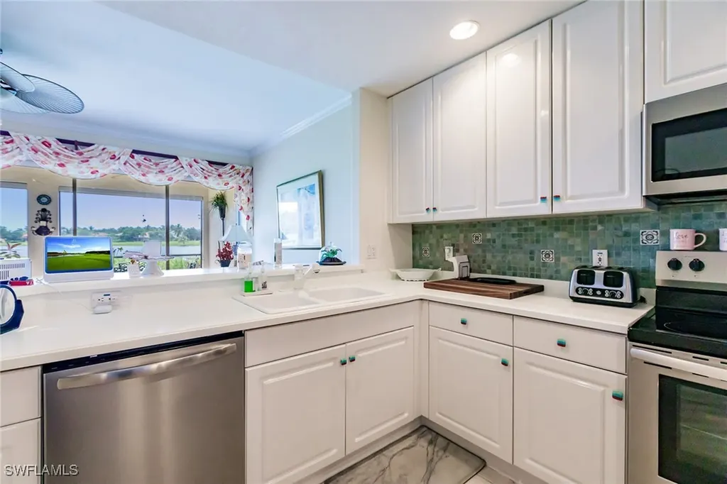 3910 Deer Crossing Court Naples FL 34114